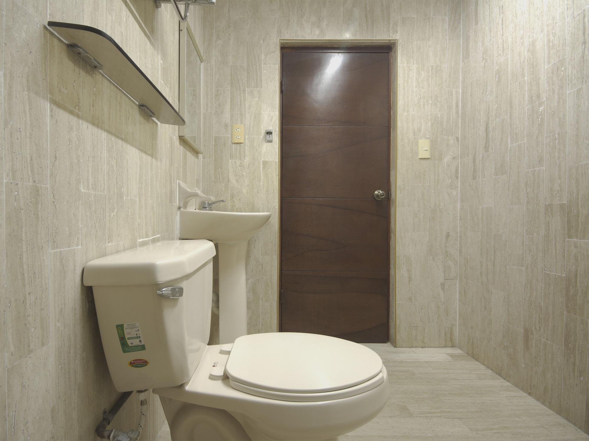 Oyo Hotel, Camacari Hotel 4*